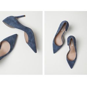 H&M Suede pumps.